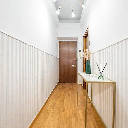 Lungotevere Testaccio Apartment *