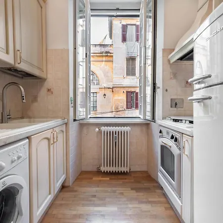 Lungotevere Testaccio Apartment Rome